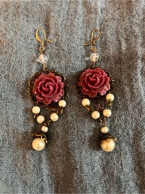 Vintage-Inspired Pink Rose Drop Earrings